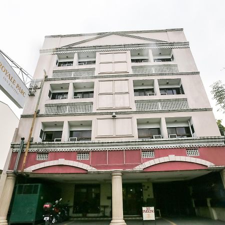 OYO 406 Royal Parc Inn&Suites Quezon City Extérieur photo