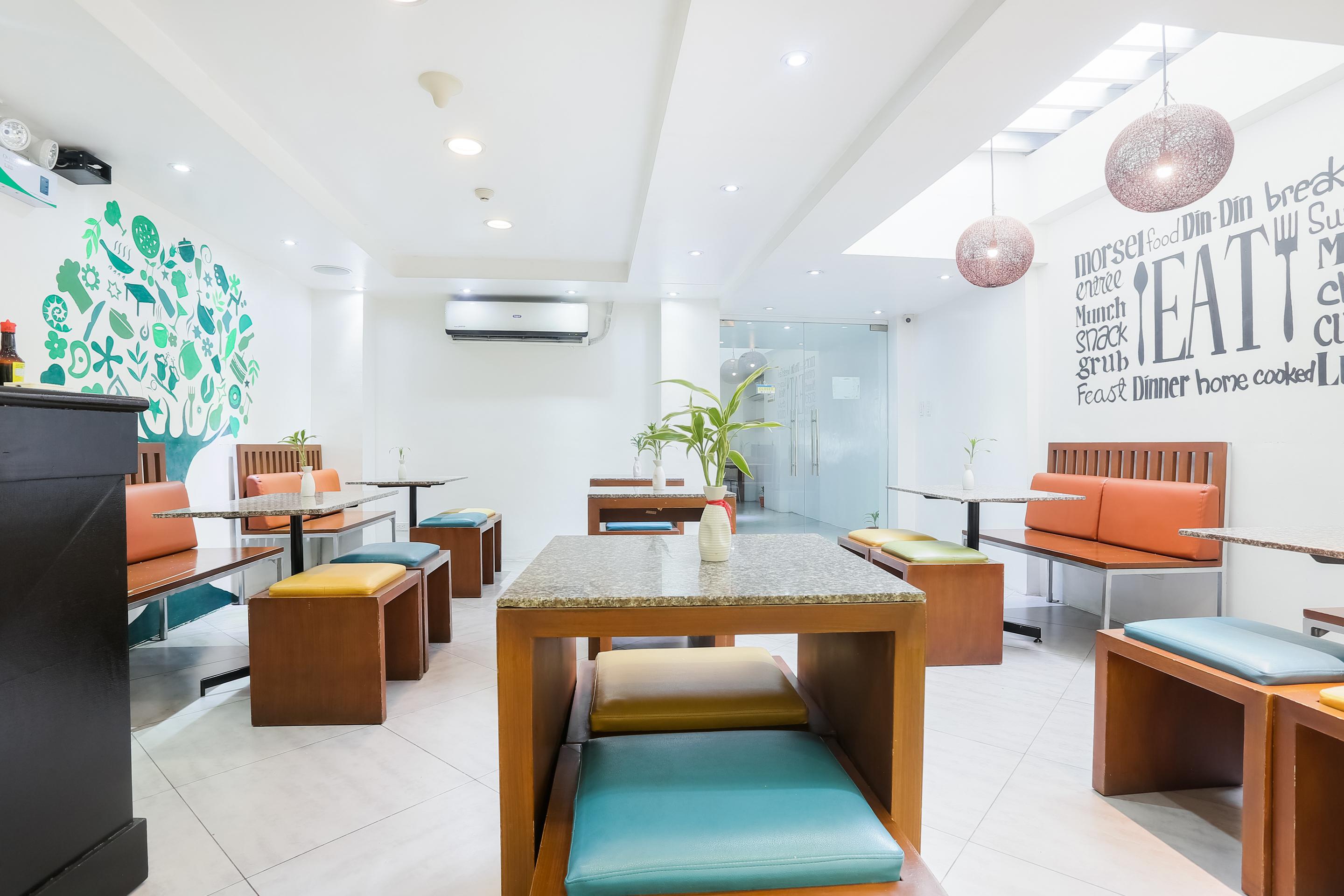 OYO 406 Royal Parc Inn&Suites Quezon City Extérieur photo