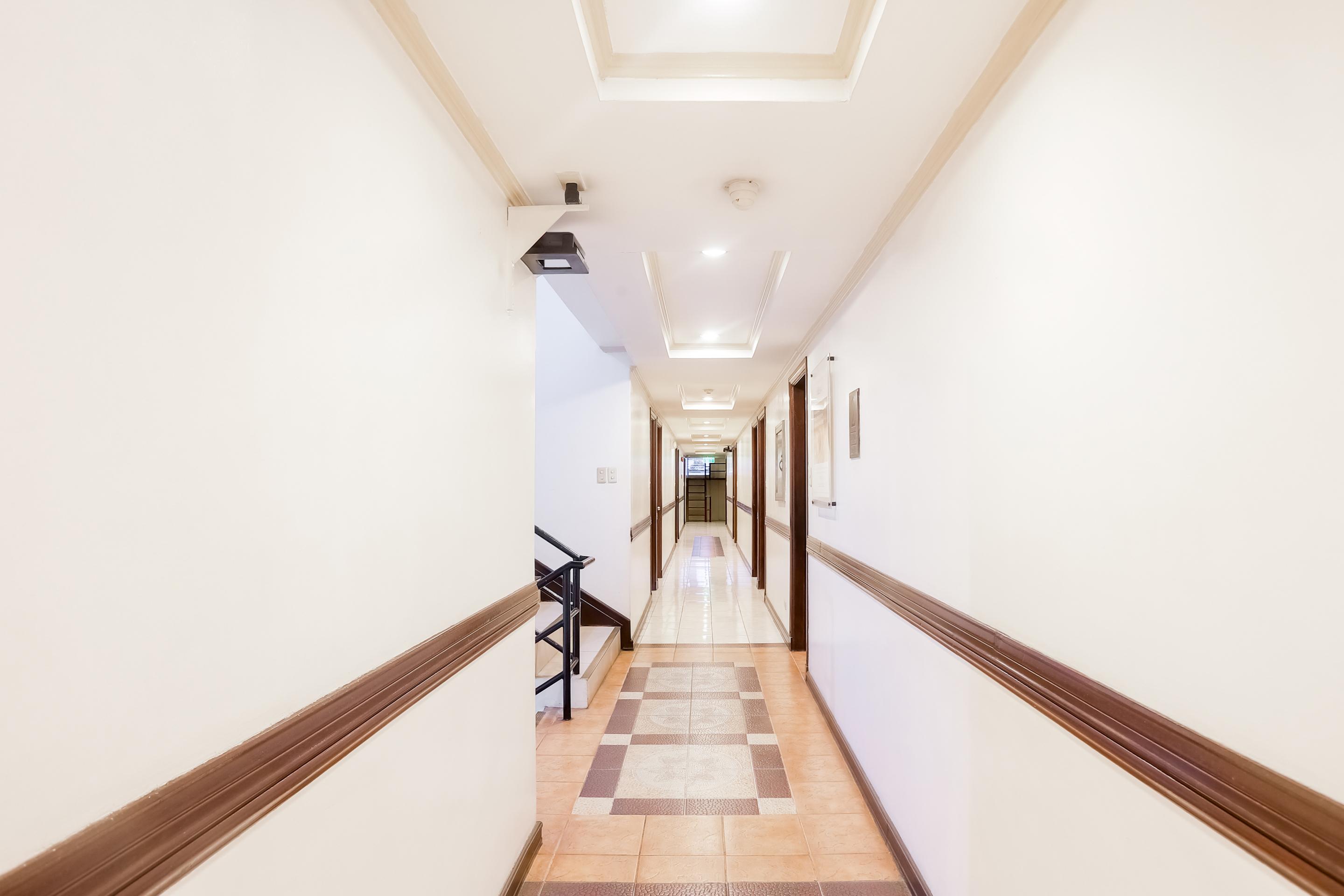 OYO 406 Royal Parc Inn&Suites Quezon City Extérieur photo